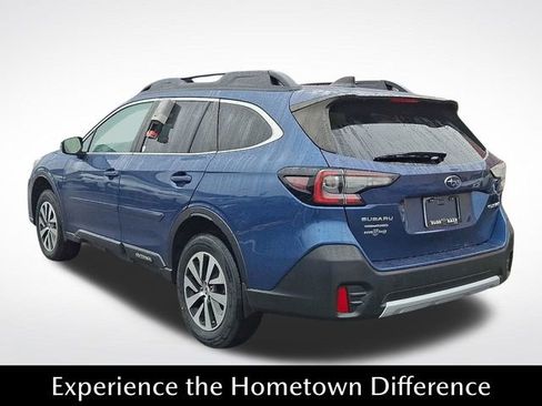 Certified 2022 Subaru Outback Premium image 4
