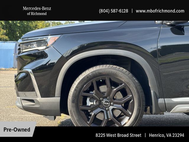 Used 2025 Honda Pilot Touring image 11
