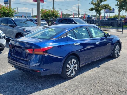 Certified 2024 Nissan Altima 2.5 S FWD image 4