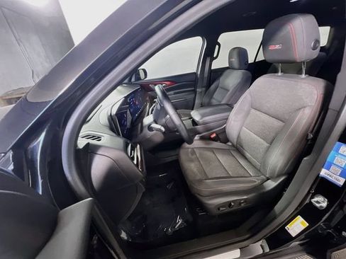 Used 2024 Chevrolet Traverse Z71 AWD/4WD image 10