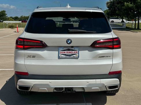 Used 2023 BMW X5 xDrive45e w/ Executive Package AWD/4WD image 4