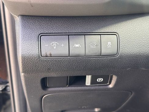 Used 2023 Hyundai Santa Fe SEL image 21