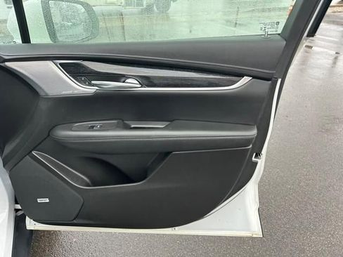 Used 2021 Cadillac XT5 Premium Luxury AWD/4WD image 24
