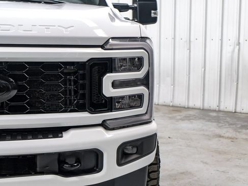 Used 2024 Ford F350 Lariat w/ FX4 Off-Road Package AWD/4WD image 48