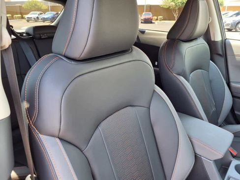 New 2025 Subaru Crosstrek 2.5i Limited w/ Popular Package #3A image 18