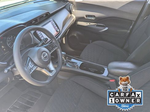 Certified 2022 Nissan Kicks SV FWD image 18