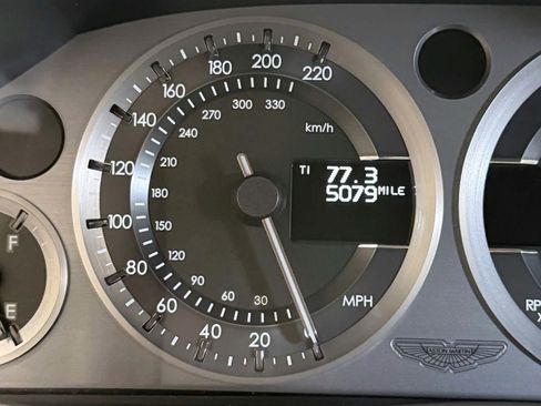 Used 2012 Aston Martin Virage Coupe RWD image 20