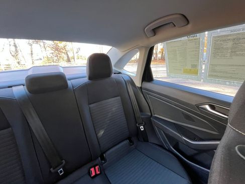 Used 2024 Volkswagen Jetta S image 33