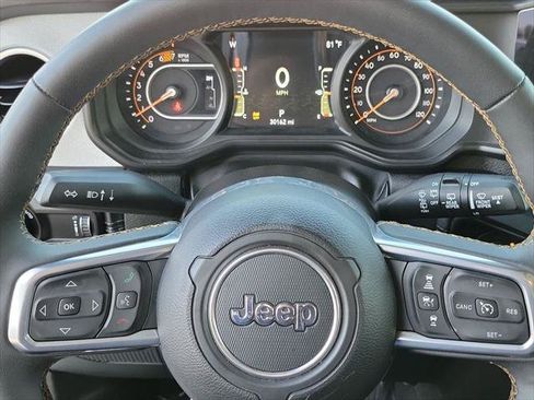 Certified 2025 Jeep Wrangler Unlimited Sahara AWD/4WD image 5