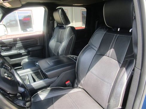 Used 2022 RAM 2500 Limited image 26