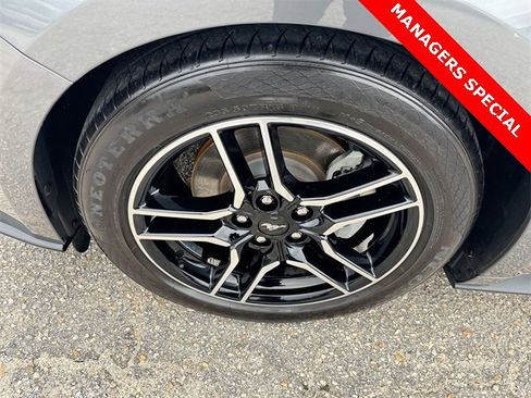 Used 2022 Ford Mustang Premium image 12