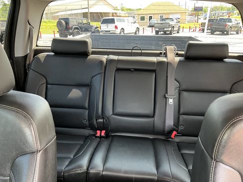 Used 2014 GMC Sierra 1500 SLT w/ SLT Crew Cab Value Package AWD/4WD image 10