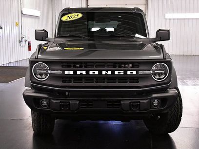 New 2025 Ford Bronco Big Bend w/ Black Diamond Package