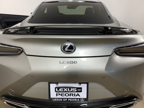 Used 2021 Lexus LC 500 Coupe w/ Performance Package image 38