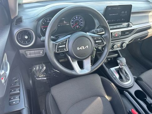 Used 2023 Kia Forte LXS image 21