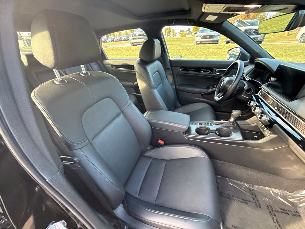 Used 2025 Honda Civic Sport image 41