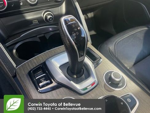Used 2021 Alfa Romeo Stelvio Ti w/ Nero Edizione image 23