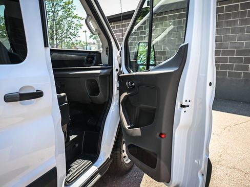 Used 2024 Ford Transit 350 XL RWD image 17