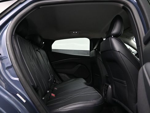 Used 2021 Ford Mustang Mach-E Select w/ Comfort/Appearance Package image 12