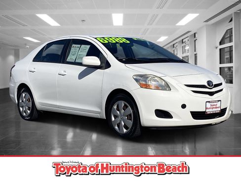 Used 2008 Toyota Yaris Base image 1