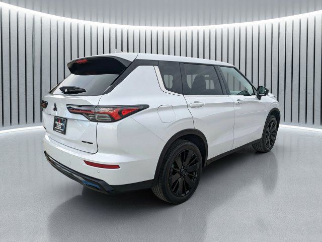 New 2026 Mitsubishi Outlander LE FWD image 4