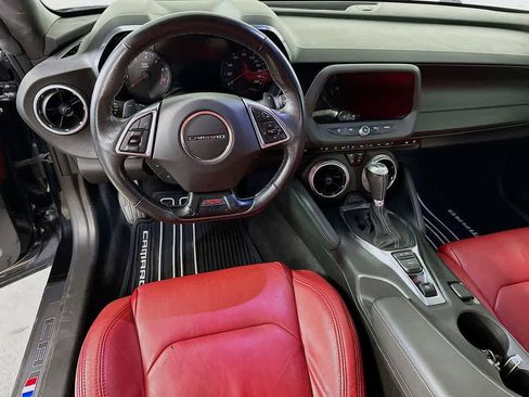 Used 2019 Chevrolet Camaro SS image 10