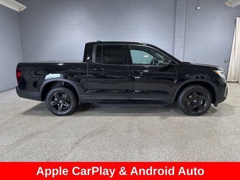 Used 2023 Honda Ridgeline Black Edition image 3