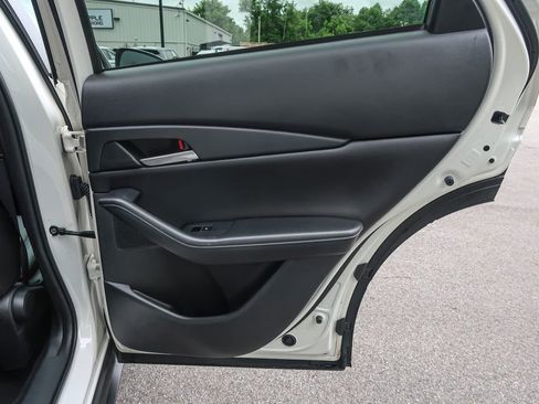 Used 2023 MAZDA CX-30 AWD 2.5 S w/ Select Package image 18