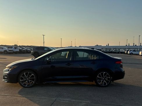 Used 2021 Toyota Corolla SE FWD image 15
