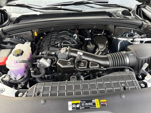 New 2025 Jeep Grand Cherokee Altitude image 21