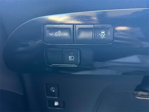 Certified 2022 Toyota Prius Prime LE image 21
