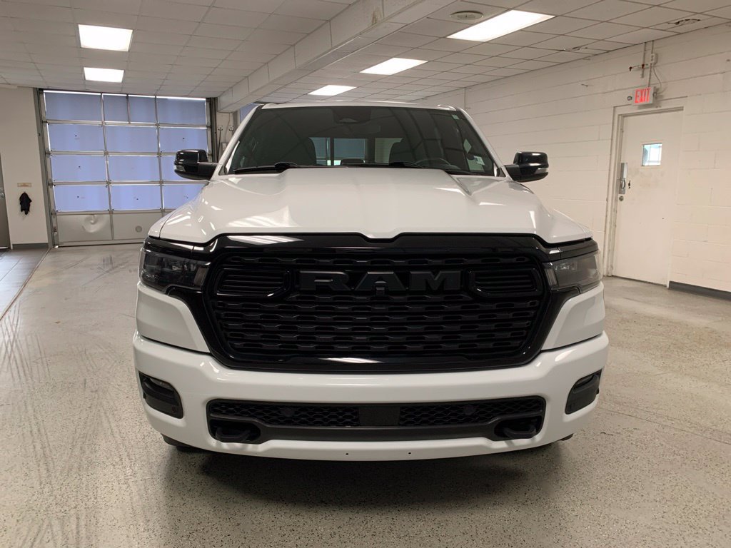 Certified 2025 RAM 1500 Big Horn AWD/4WD image 4