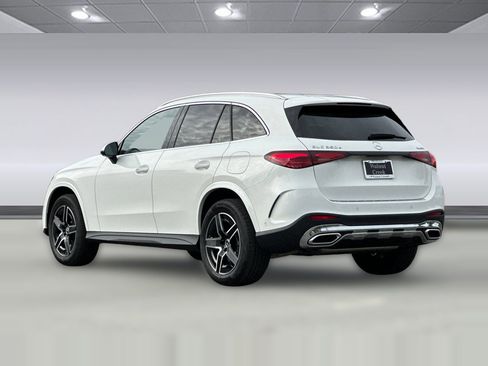 New 2026 Mercedes-Benz GLC 350e 4MATIC image 3