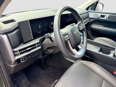 Used 2025 Hyundai Santa Fe XRT AWD/4WD image 11