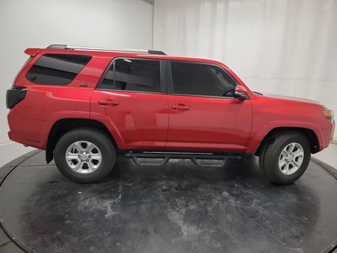 Used 2023 Toyota 4Runner SR5 Premium w/ Moonroof Package RWD image 11