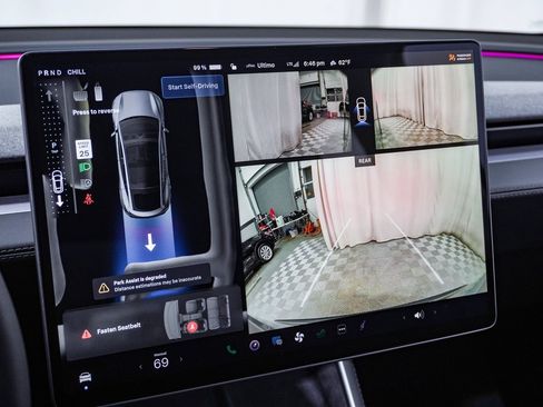 Used 2026 Tesla Model Y Long Range image 24