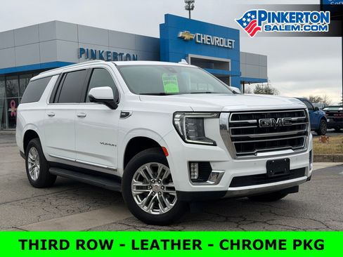 Used 2022 GMC Yukon XL SLT w/ SLT Premium Package AWD/4WD image 1