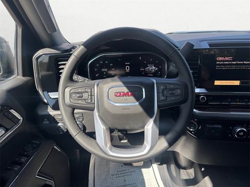New 2026 GMC Sierra 1500 Elevation image 12