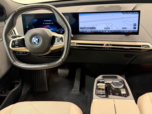 Certified 2024 BMW iX xDrive50 w/ Sport Package AWD/4WD image 26