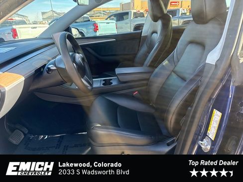 Used 2024 Tesla Model Y Long Range image 9