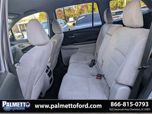 Used 2020 Honda Pilot EX image 14