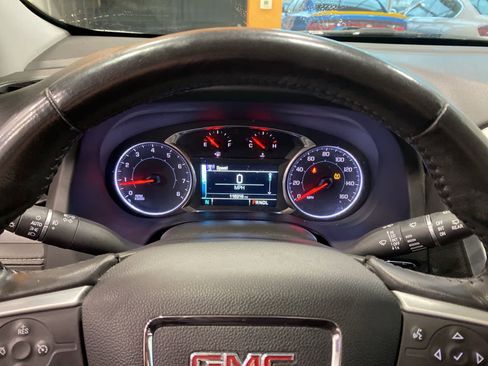 Used 2019 GMC Acadia SLE w/ LPO, Floor Liner Package FWD image 19