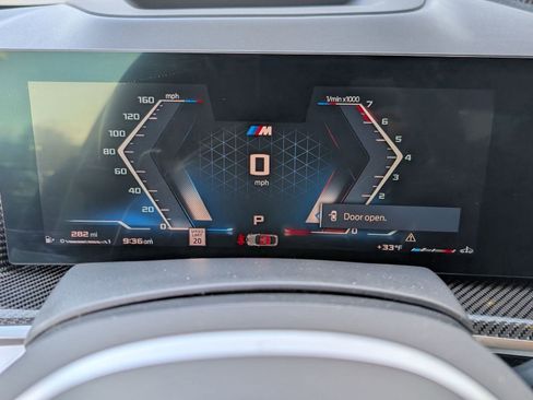 Certified 2024 BMW X6 M60i w/ Dynamic Handling Package image 21