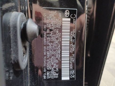 Used 2021 Toyota C-HR LE image 25