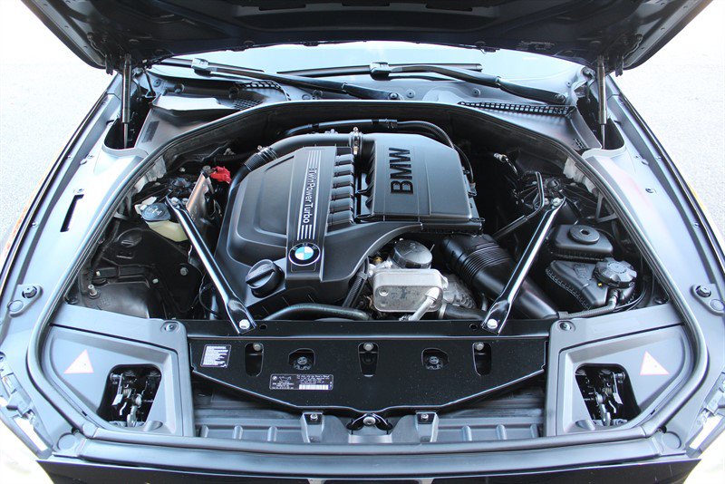 Used 2014 BMW 535i xDrive Sedan AWD/4WD image 39