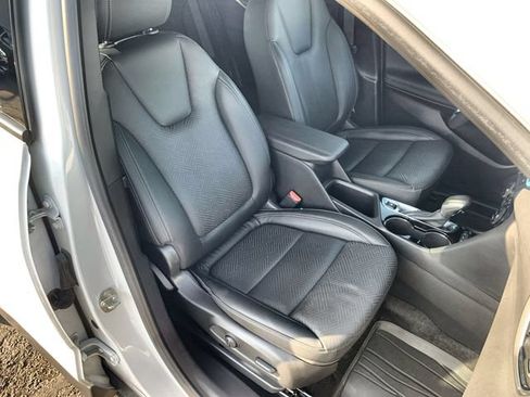 Certified 2023 Buick Encore GX Essence w/ Advanced Technology Package AWD/4WD image 27