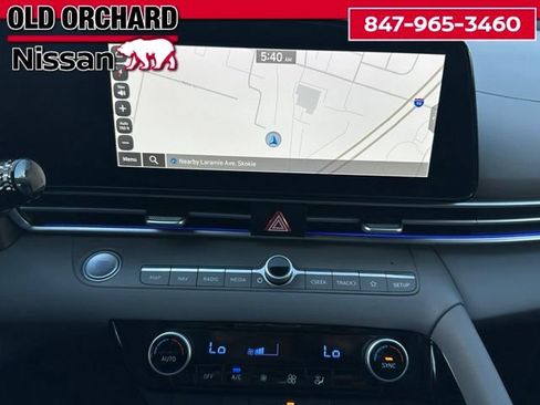 Used 2024 Hyundai Elantra Blue FWD image 16