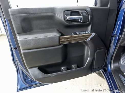 Used 2022 Chevrolet Silverado 1500 LT Trail Boss w/ Safety Package image 19