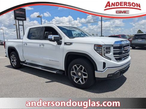 Used 2023 GMC Sierra 1500 SLT w/ SLT Premium Package AWD/4WD image 1