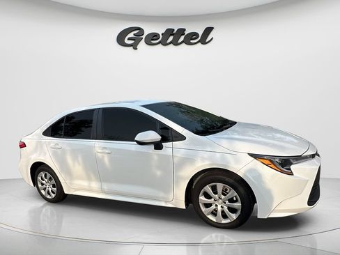 Certified 2026 Toyota Corolla LE FWD image 3